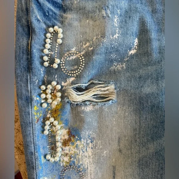 LOLO BLUES Pearl Embellished Cropped Jeans - Picture 4 of 6